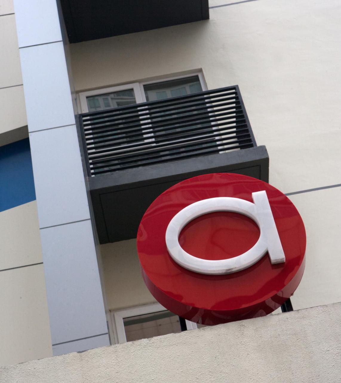 Amaris Hotel Satrio Kuningan - Jakarta Exteriör bild